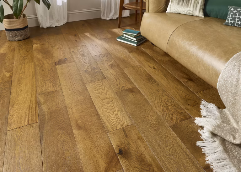 Richmond - 190 Golden Brushed & Lacquered